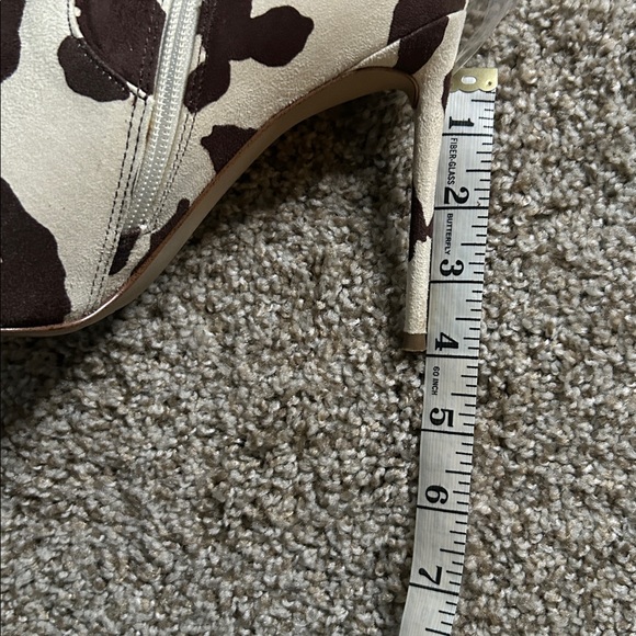 Steve Madden cow Print boot - Picture 3 of 3